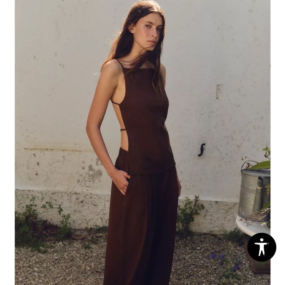 Elegant Brown Sleeveless Set top and pants